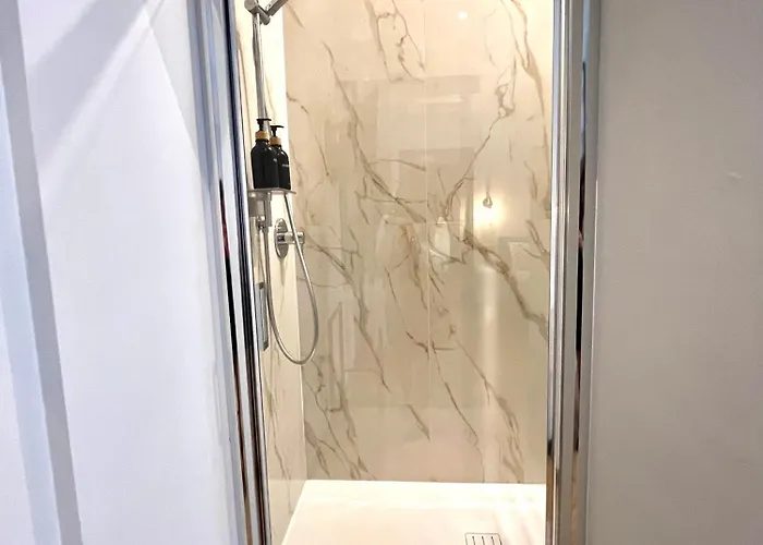 David's Suite&spa Con Parcheggio Privato * كومو