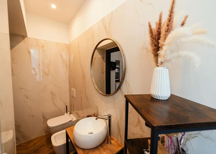 David's Suite&spa Con Parcheggio Privato شقة كومو