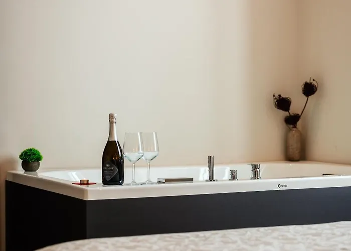David's Suite&spa Con Parcheggio Privato * كومو