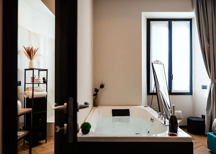 David's Suite&spa Con Parcheggio Privato شقة *