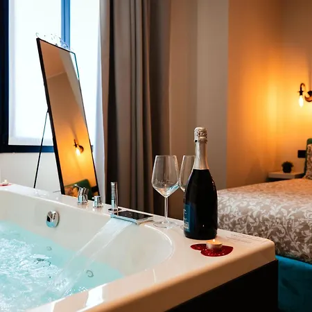 David's Suite&spa Con Parcheggio Privato Como