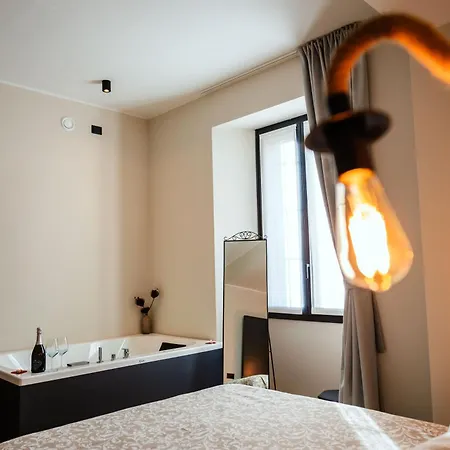 David's Suite&spa Con Parcheggio Privato Apartment Como