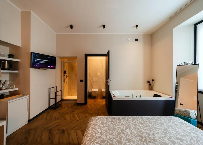 David's Suite&spa Con Parcheggio Privato Como