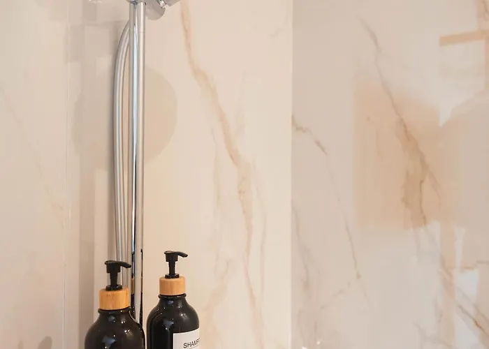 David's Suite&spa Con Parcheggio Privato * Como